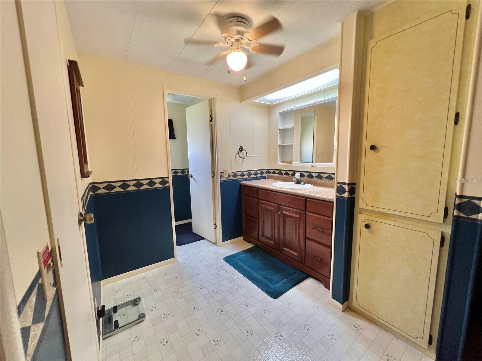 HAWTHORNE AT LEESBURG A COOP - Residential
