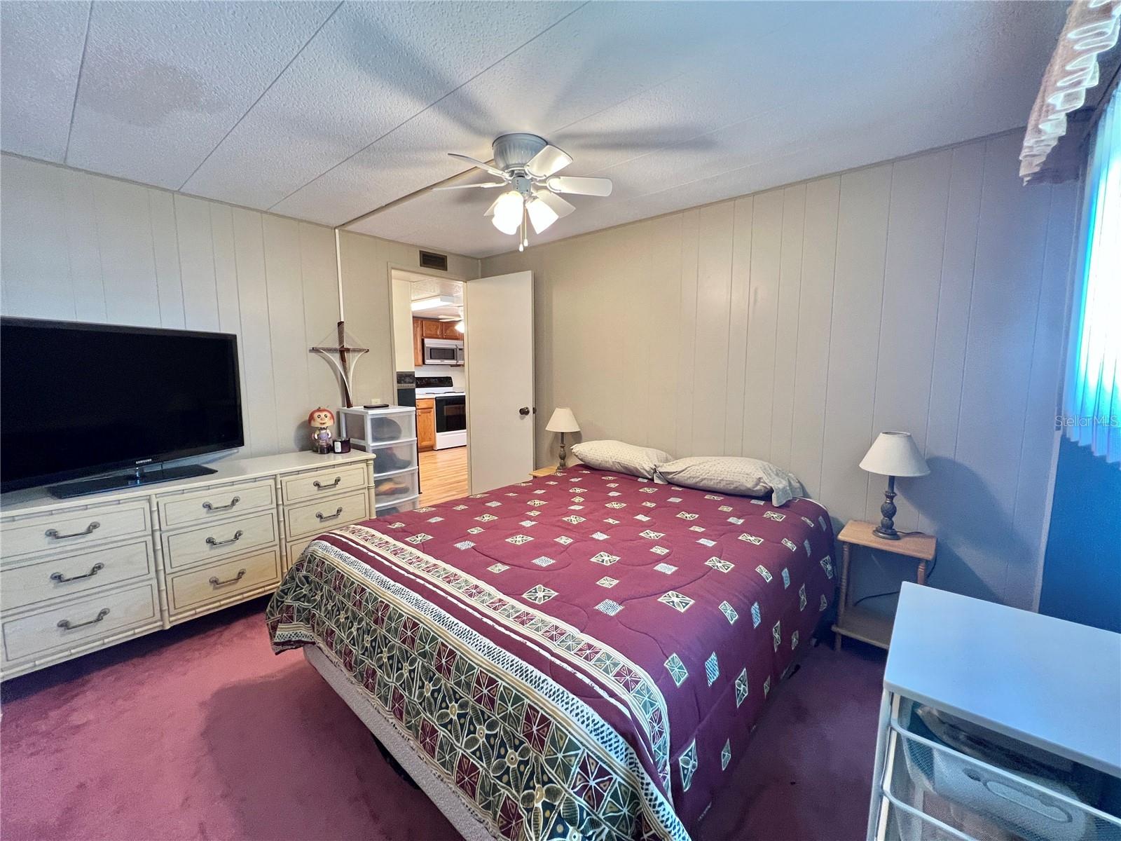 HAWTHORNE AT LEESBURG A COOP - Residential