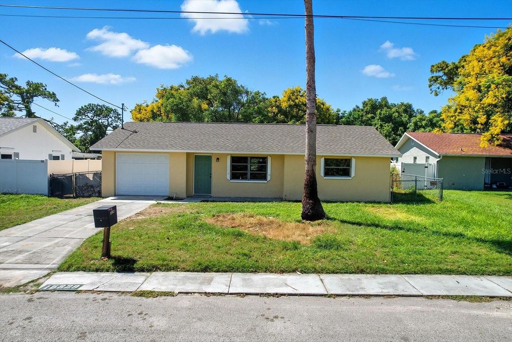 Photo of 15829 Villa Drive, Hudson, FL 34667 (MLS # P4936497)
