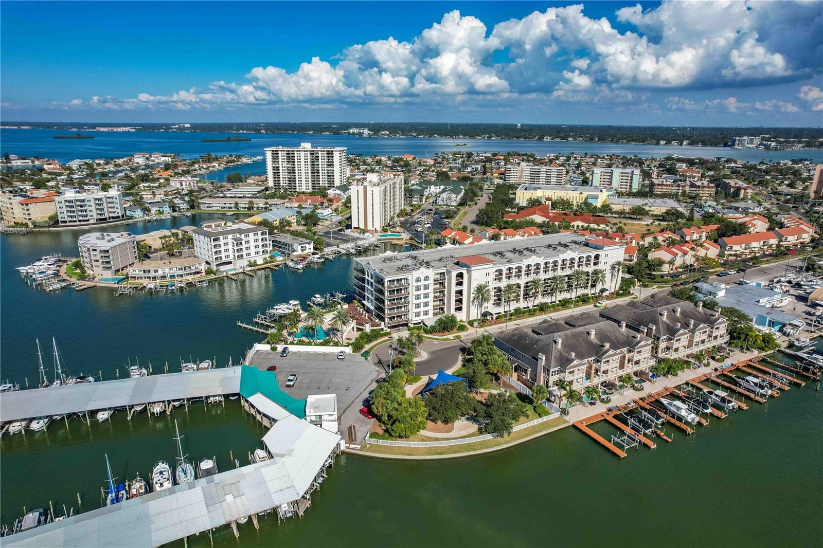 RESIDENCES AT WINDWARD PASSAGE CONDO - Residential