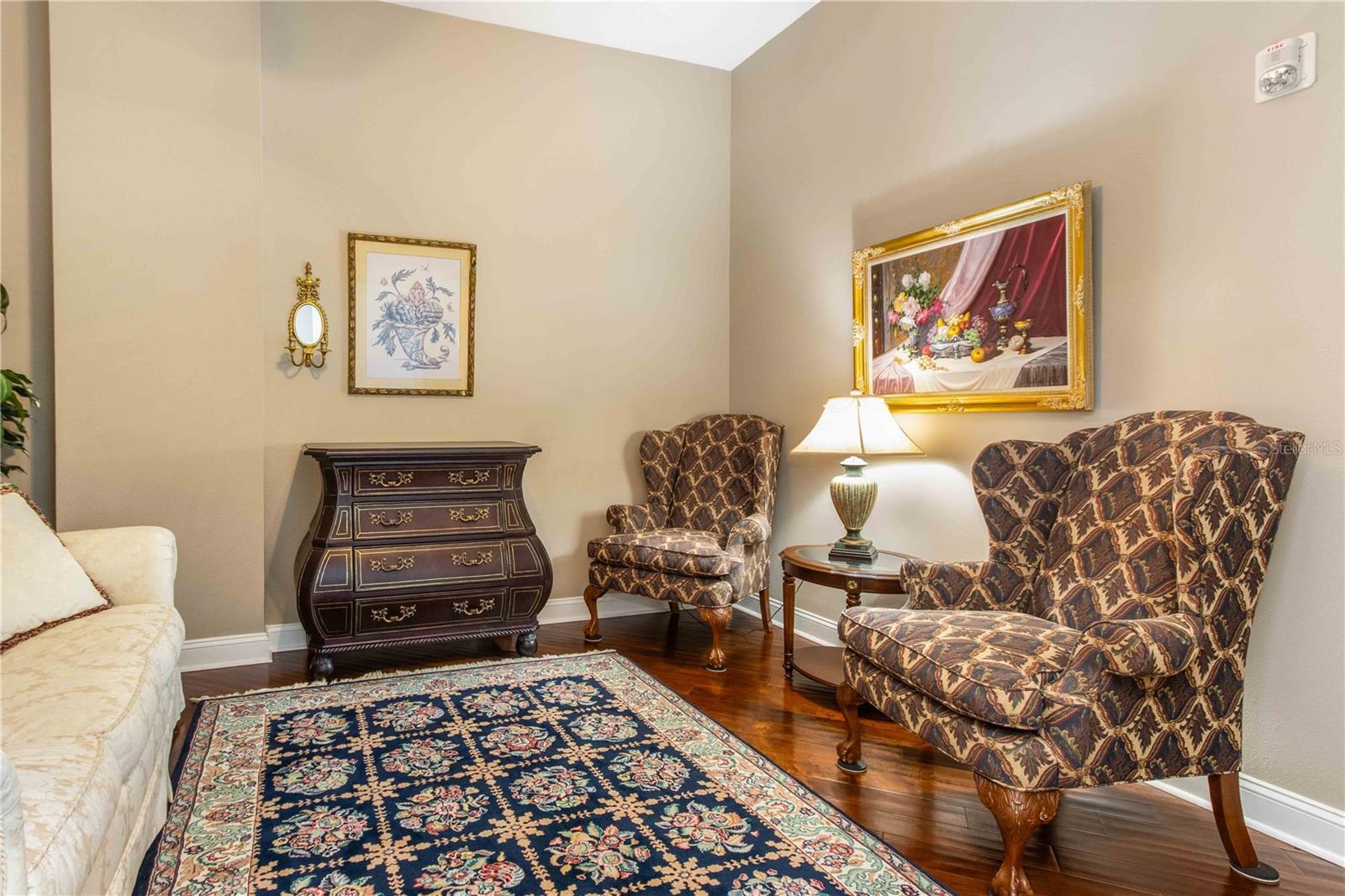 RESIDENCES AT WINDWARD PASSAGE CONDO - Residential