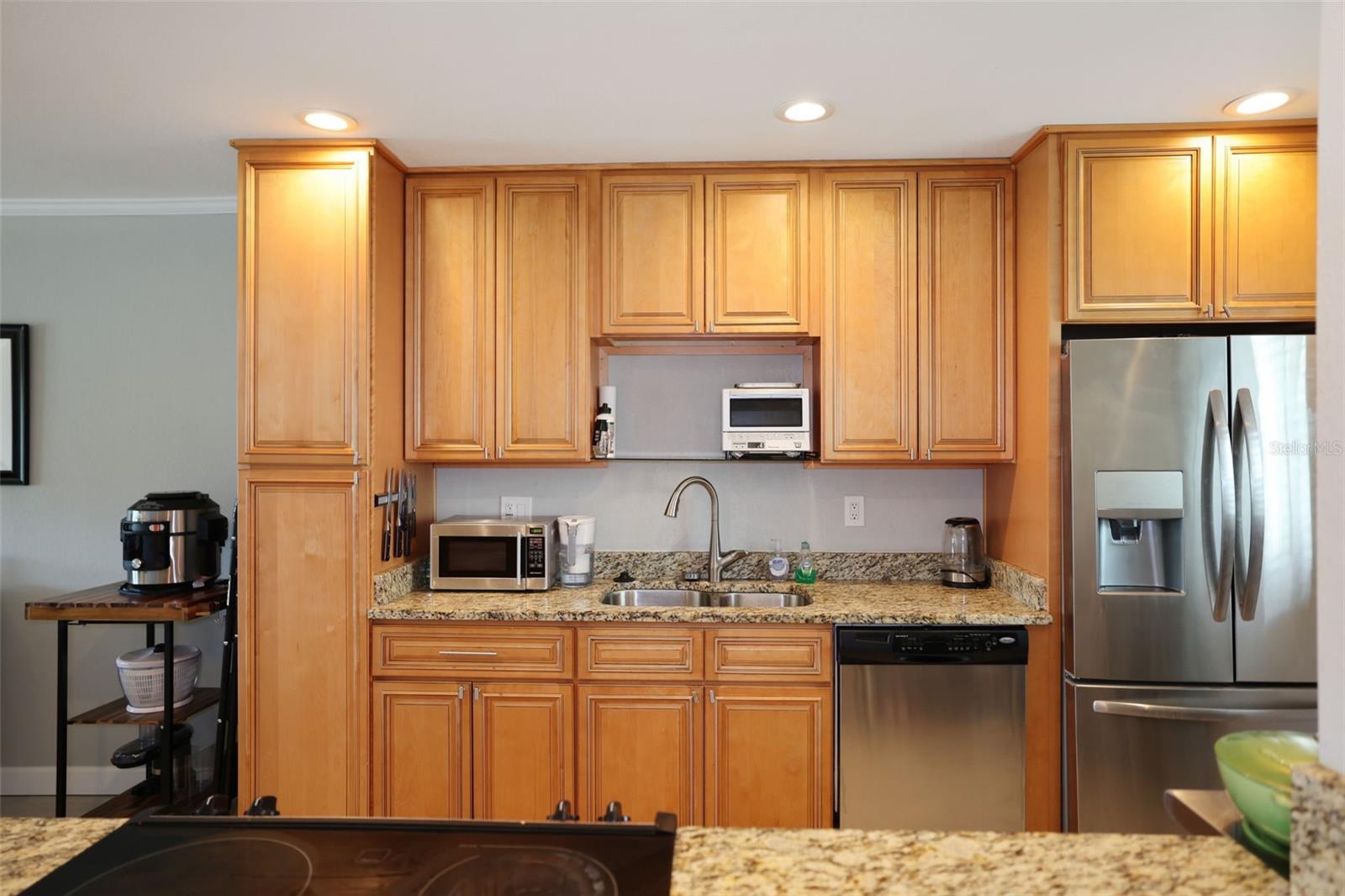 SEA ISLAND APTS 1 CONDO - Residential