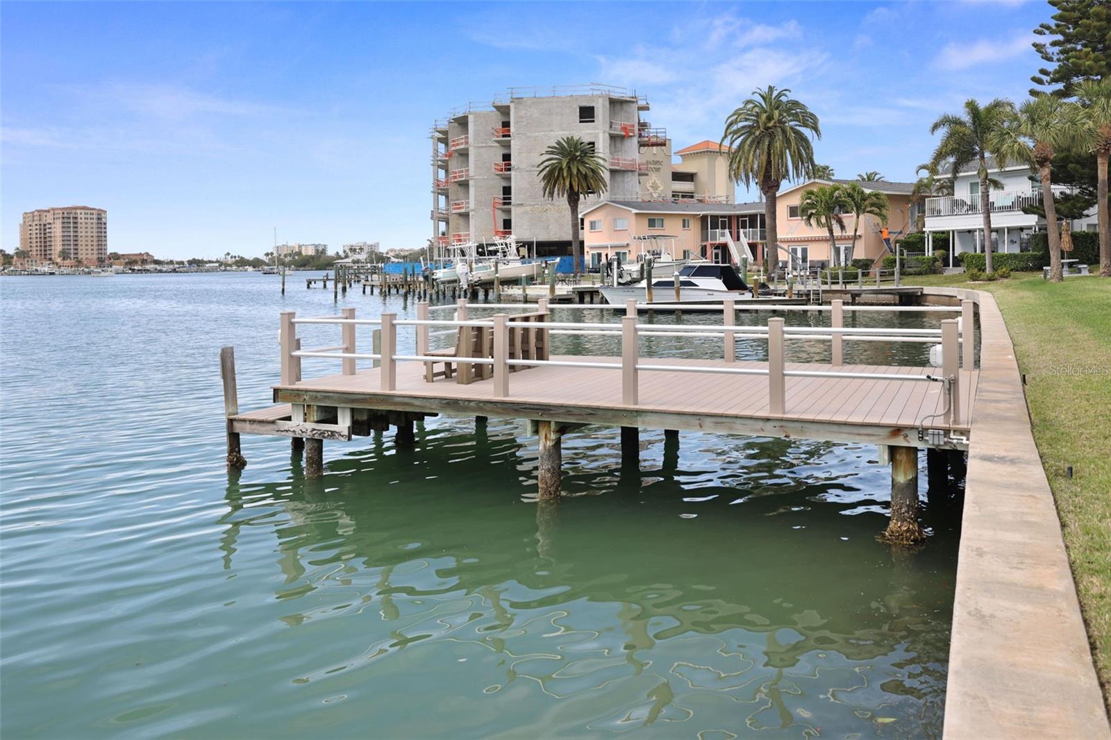 SEA ISLAND APTS 1 CONDO - Residential
