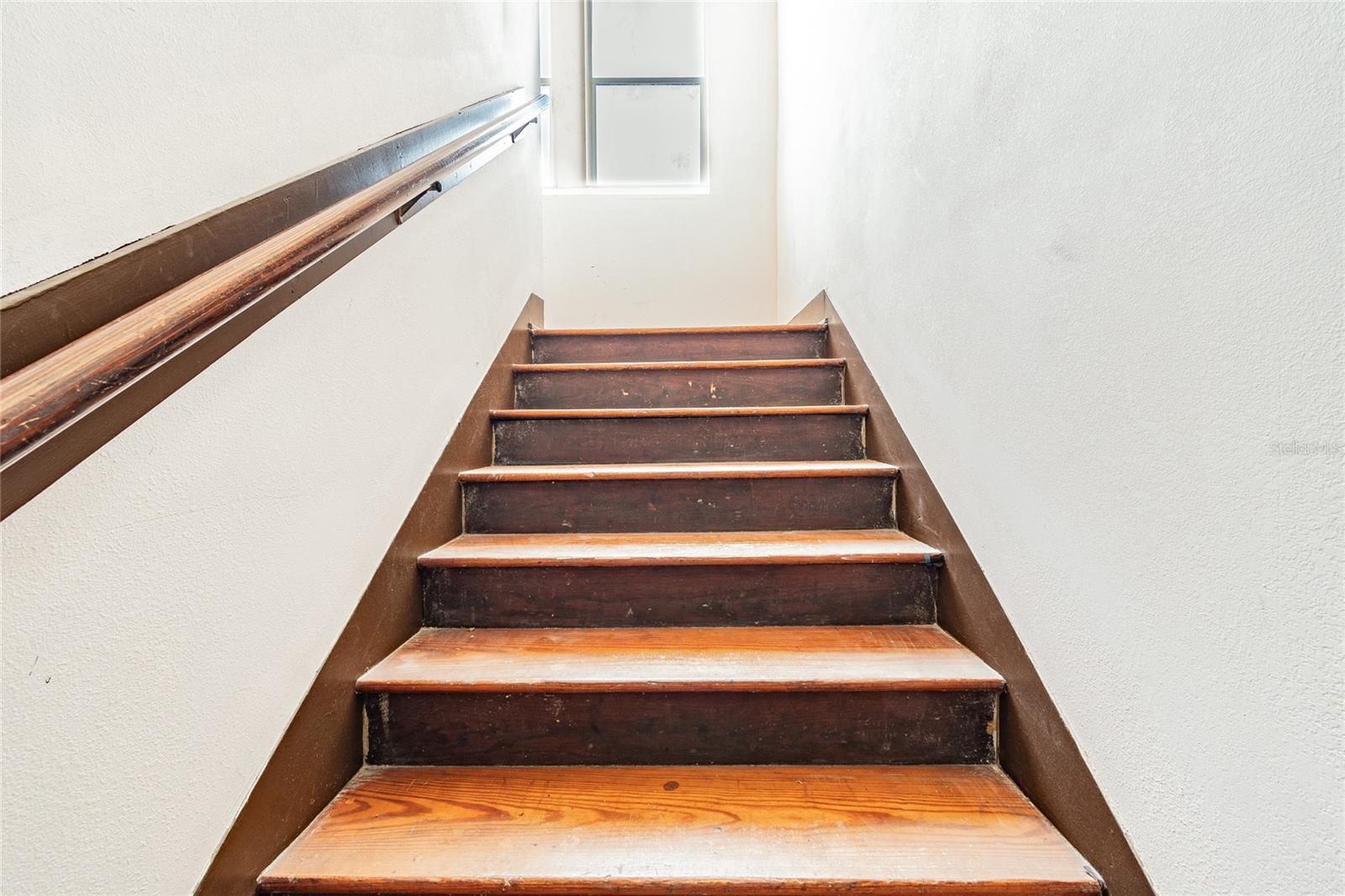 RIGGINS & STEPHENSONS ADD - Commercial Sale