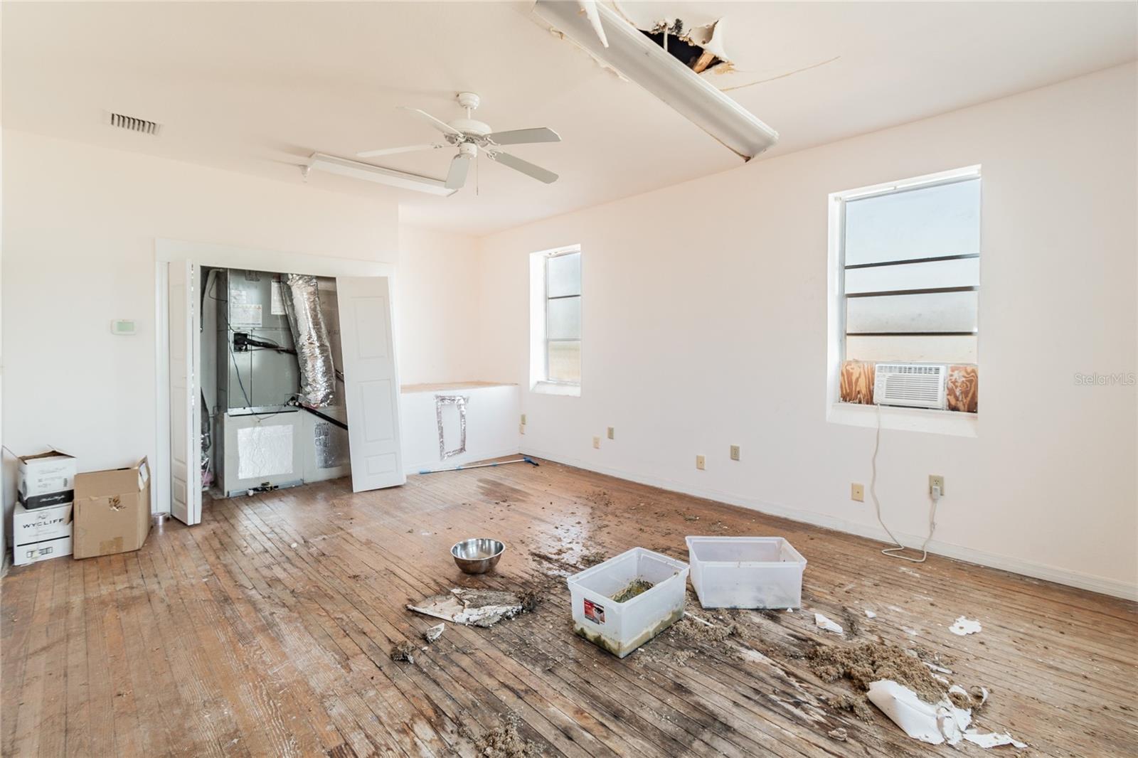 RIGGINS & STEPHENSONS ADD - Commercial Sale