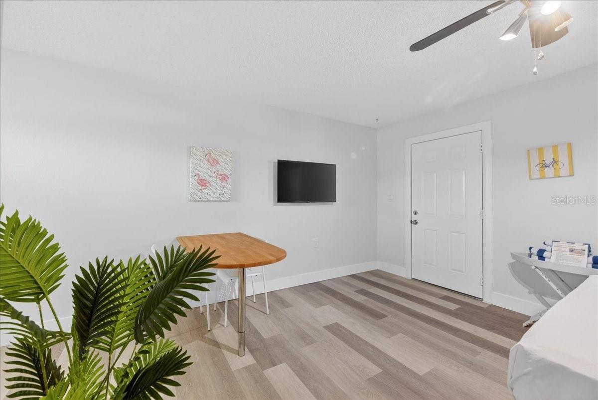 ST PETERSBURG BEACH REP - Commercial Sale