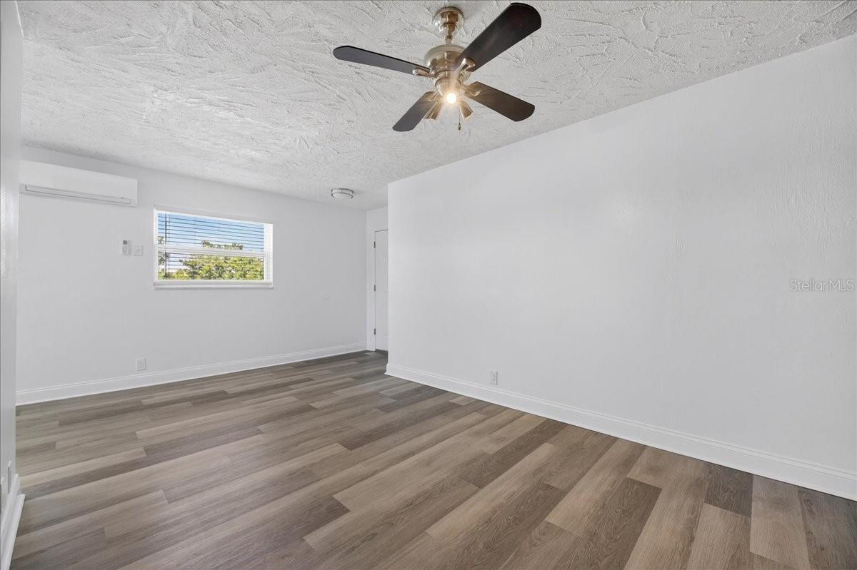 ST PETERSBURG BEACH REP - Commercial Sale