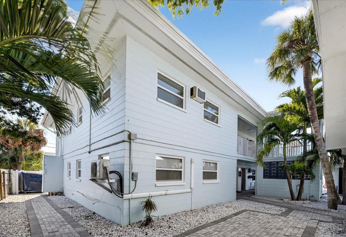 ST PETERSBURG BEACH REP - Commercial Sale