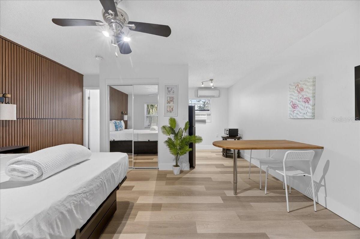 ST PETERSBURG BEACH REP - Commercial Sale