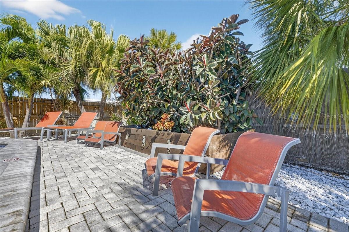 ST PETERSBURG BEACH REP - Commercial Sale