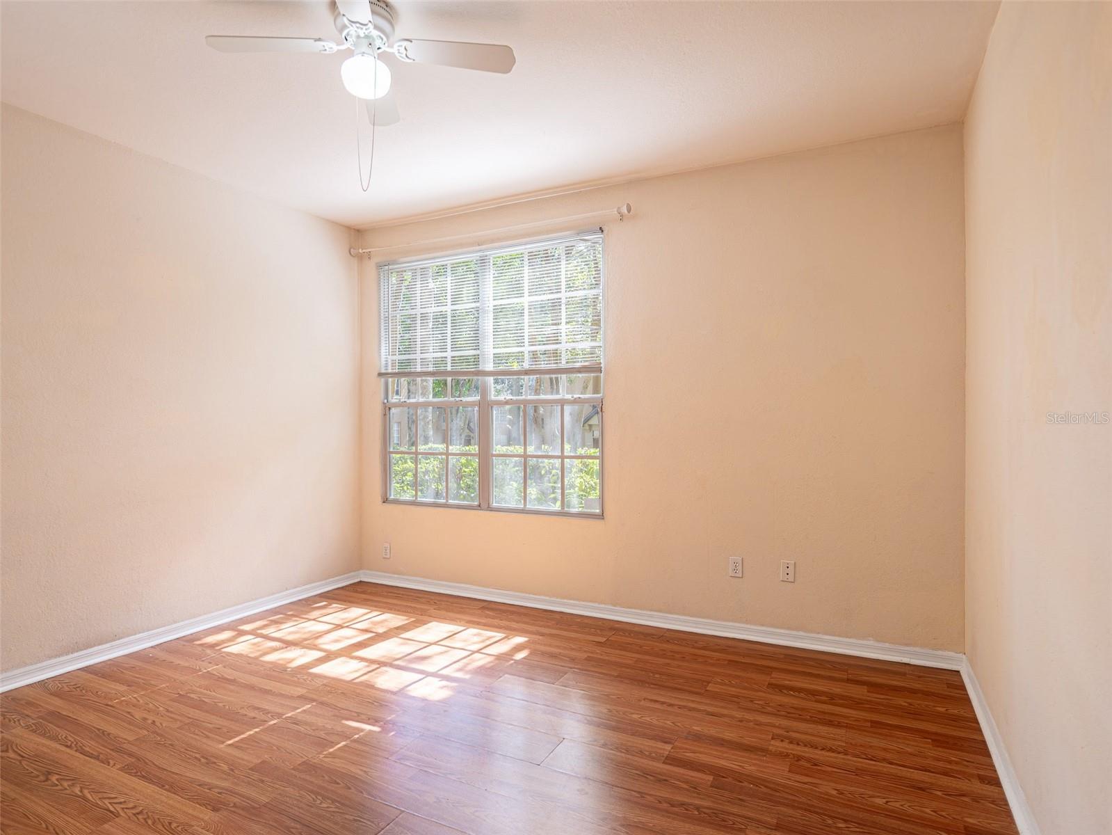AZUR/METROWEST - Residential