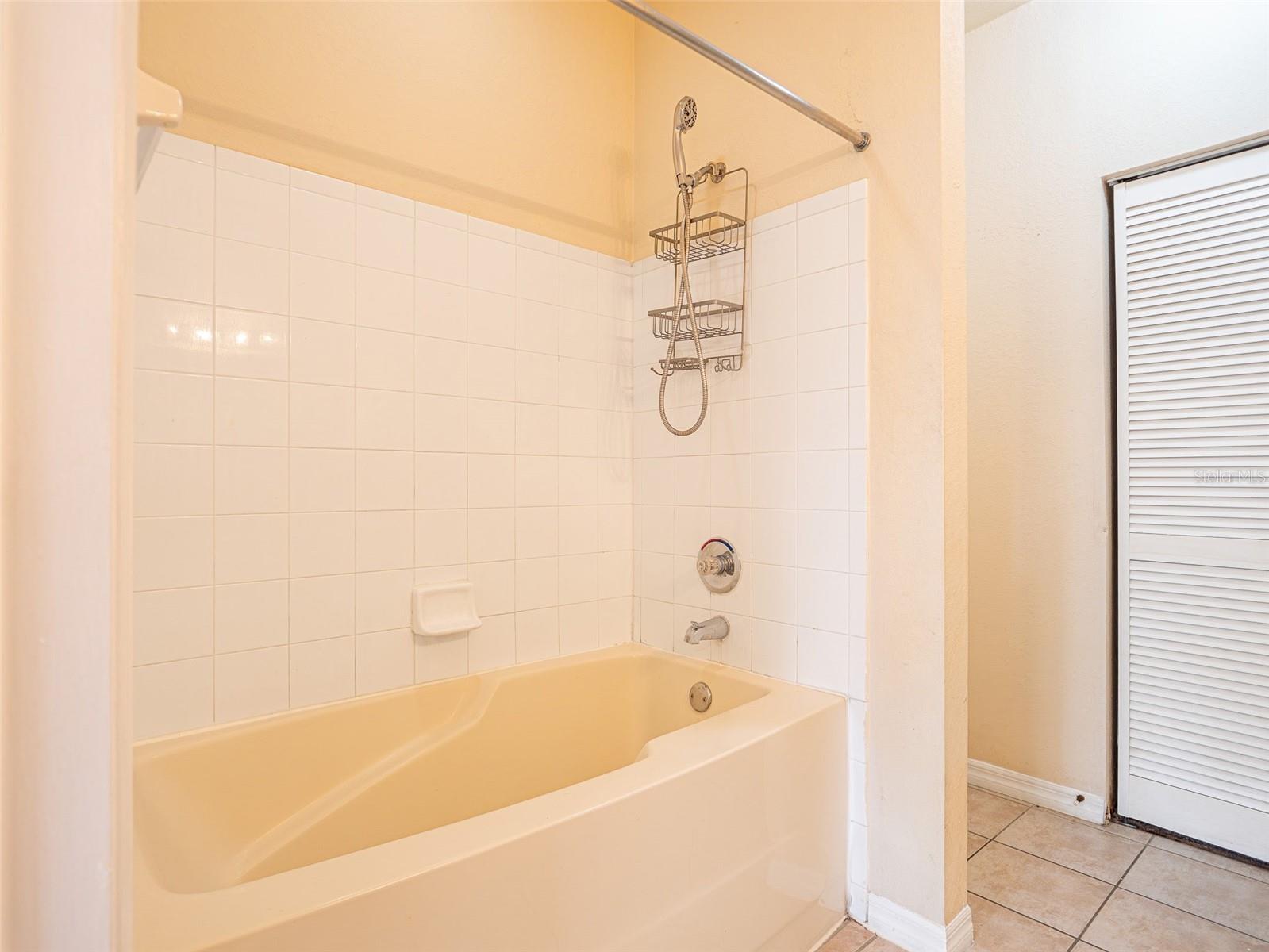 AZUR/METROWEST - Residential