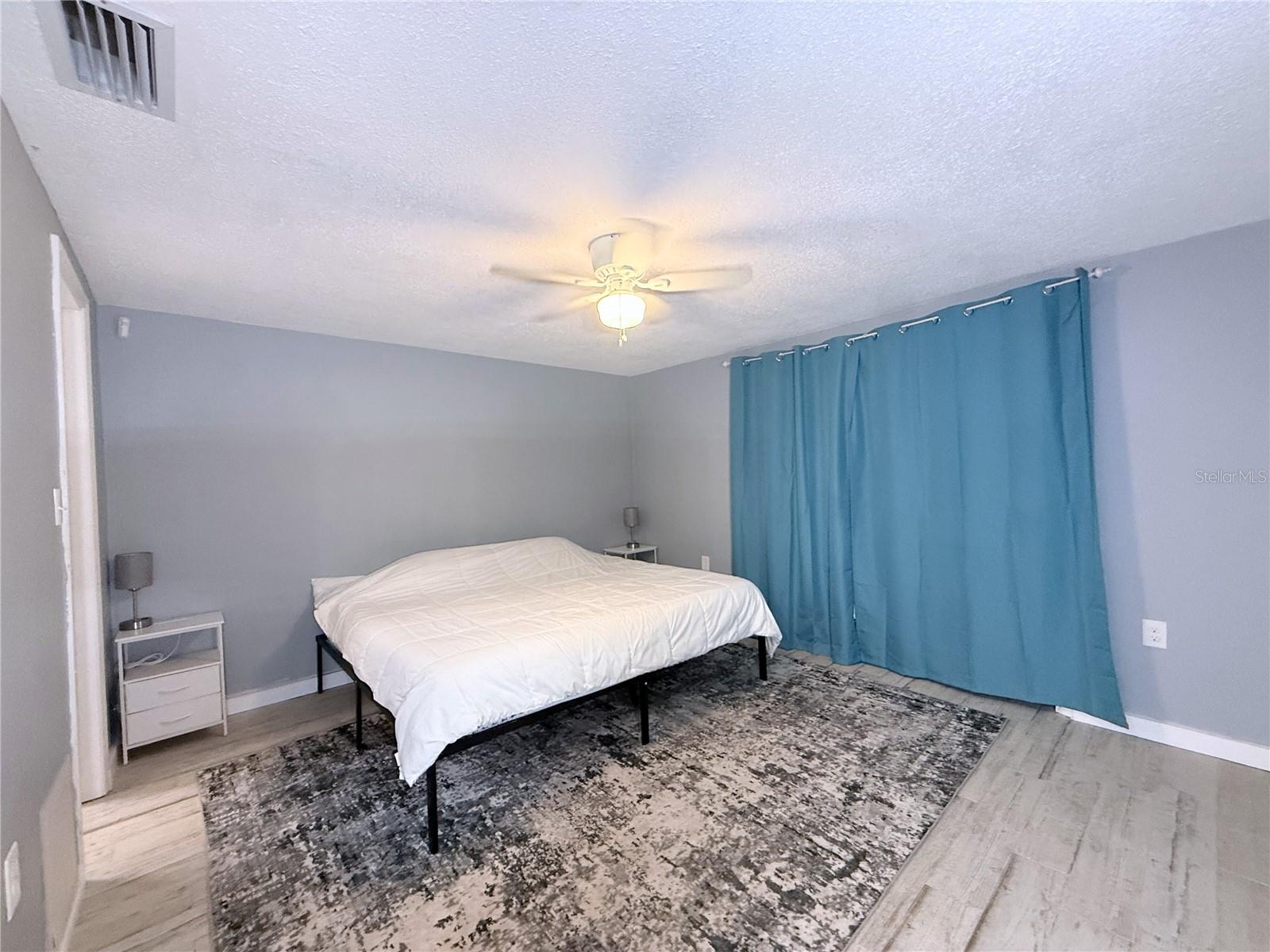 REGENCY PARK - Residential