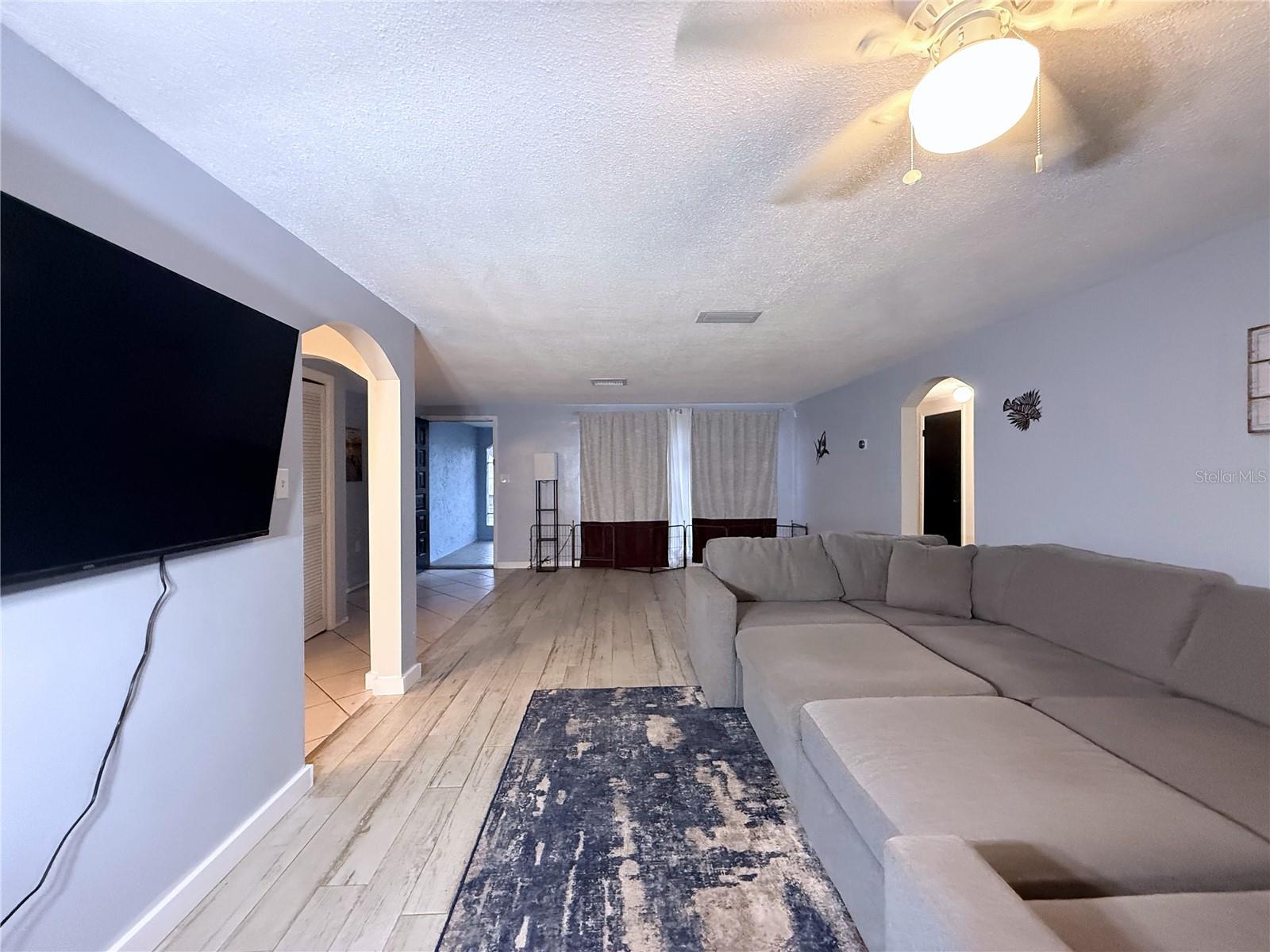 REGENCY PARK - Residential