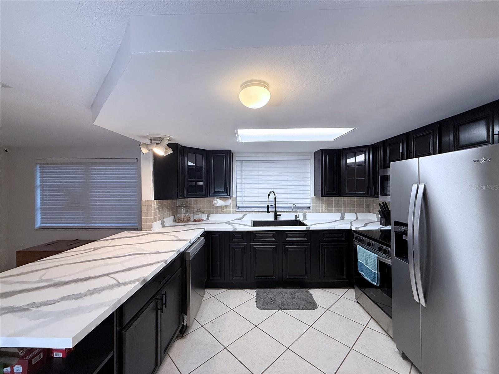 REGENCY PARK - Residential