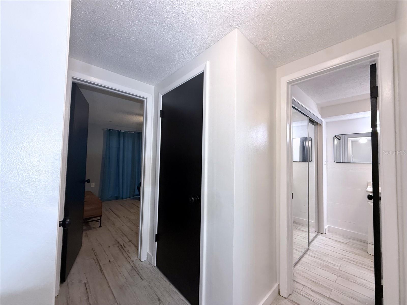 REGENCY PARK - Residential