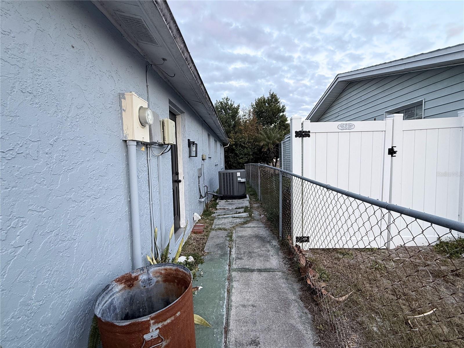 REGENCY PARK - Residential