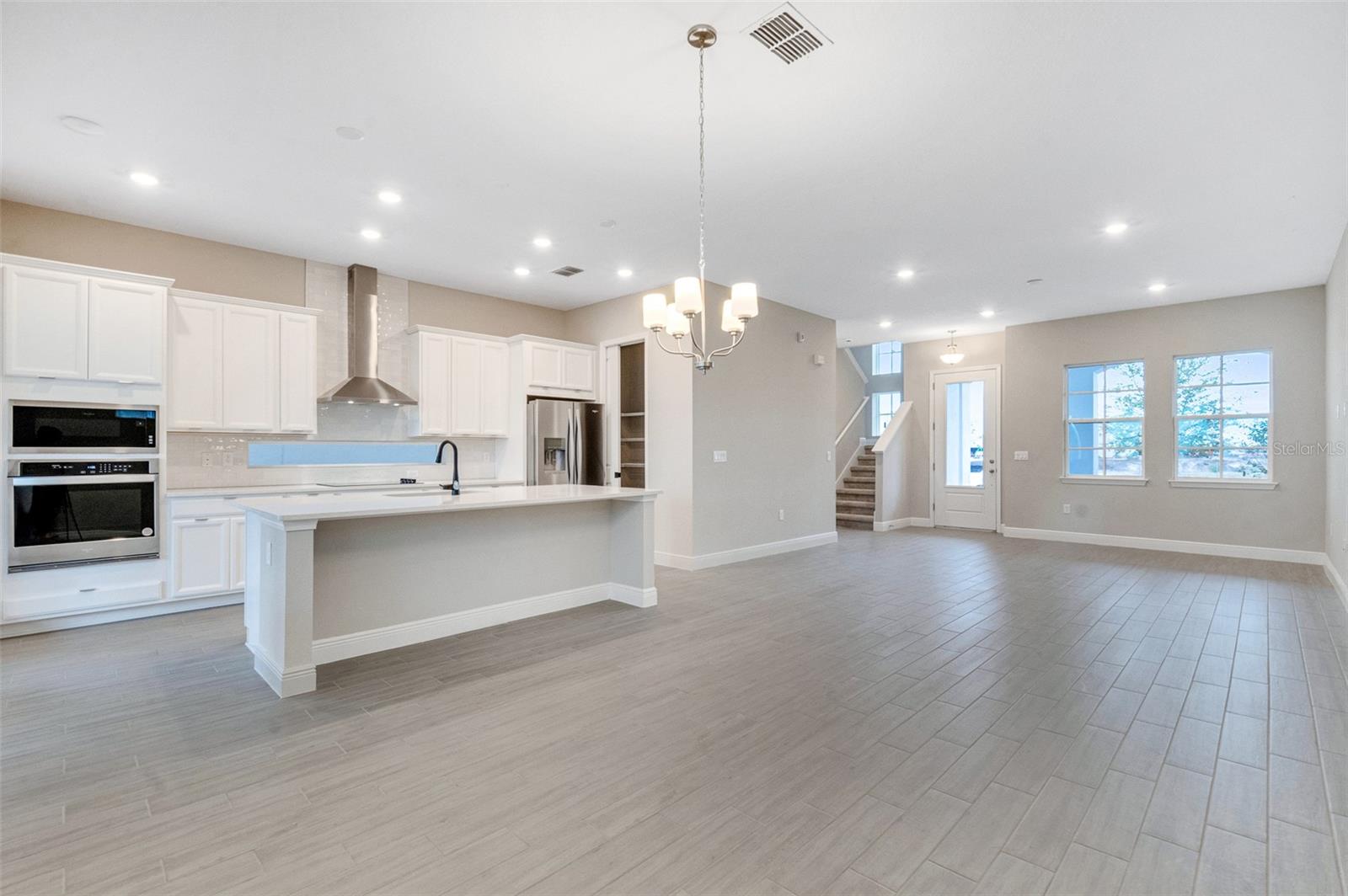 LAUREATE PARK - Residential