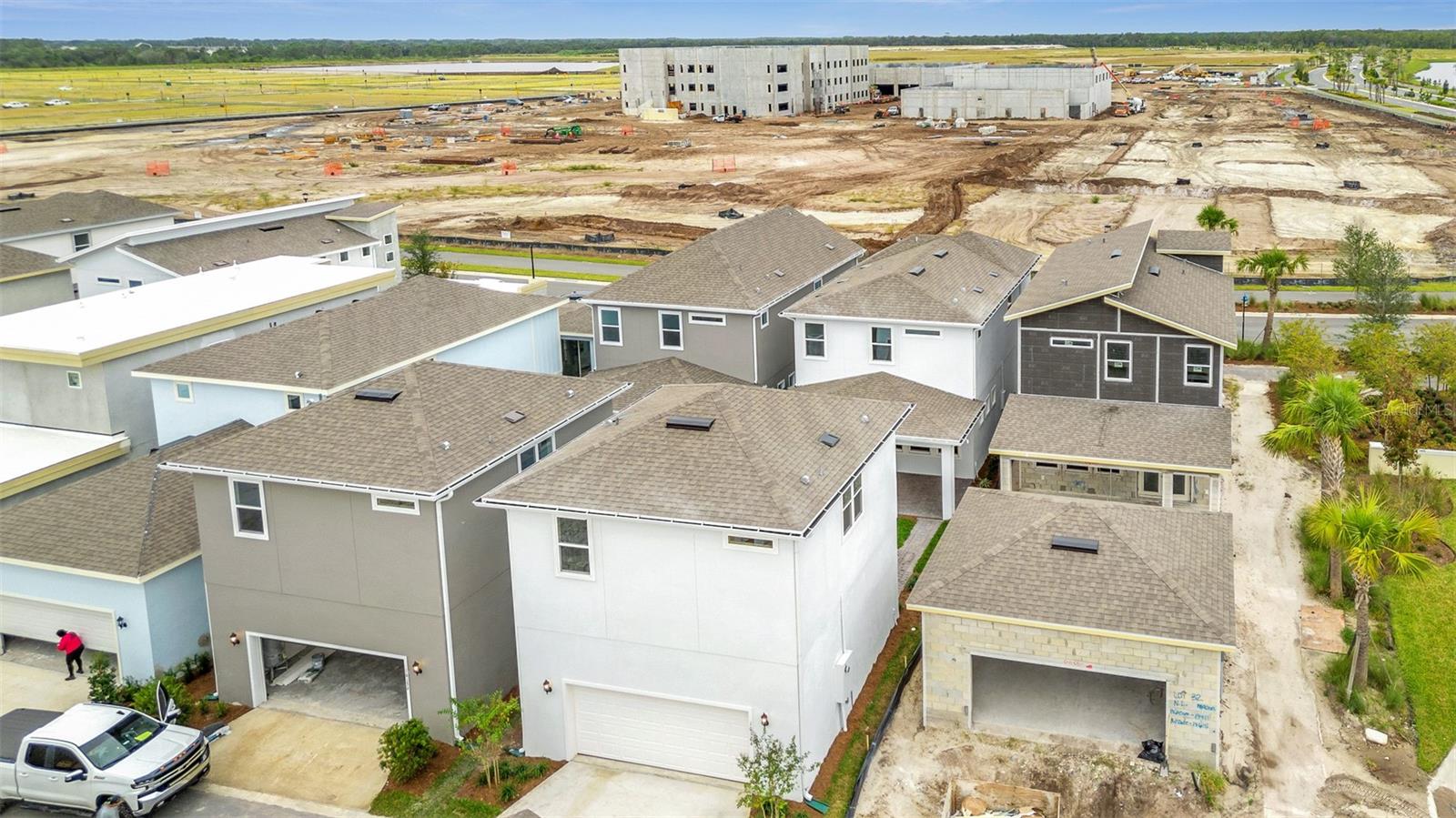 LAUREATE PARK - Residential