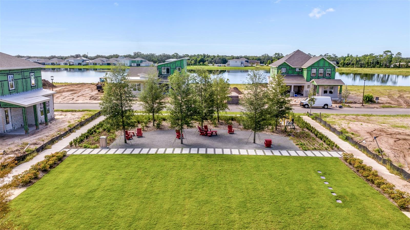 LAUREATE PARK - Residential