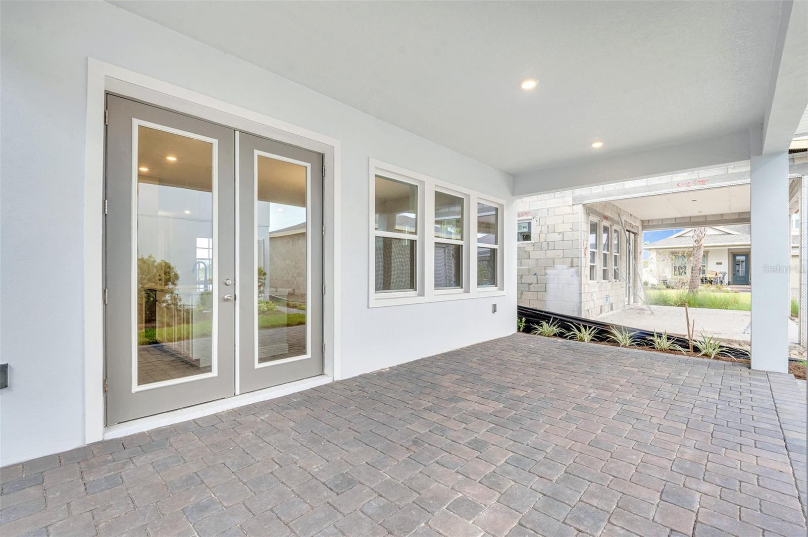 LAUREATE PARK - Residential