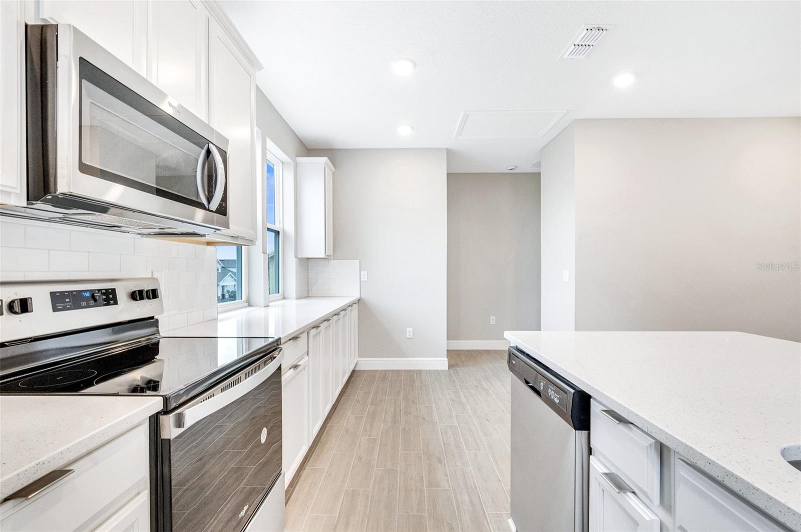 LAUREATE PARK - Residential