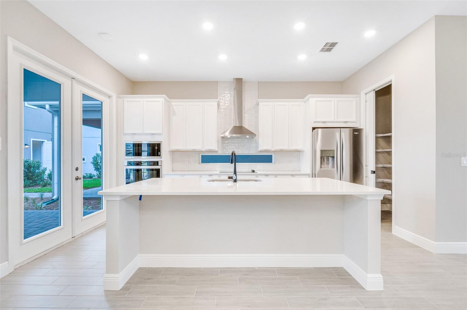 LAUREATE PARK - Residential