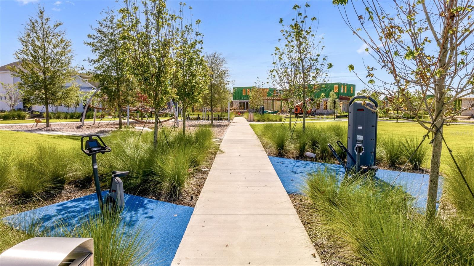 LAUREATE PARK - Residential