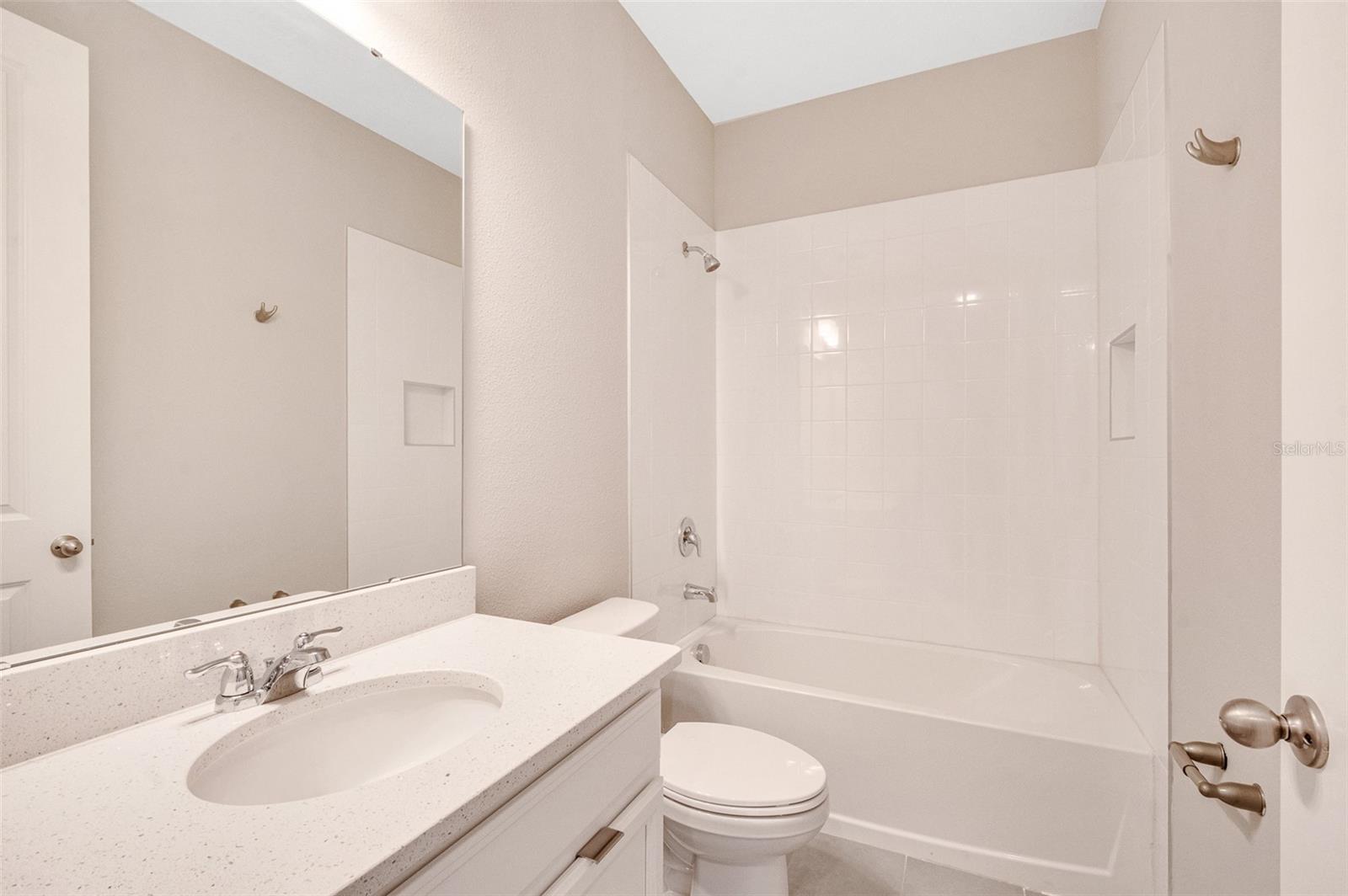 LAUREATE PARK - Residential