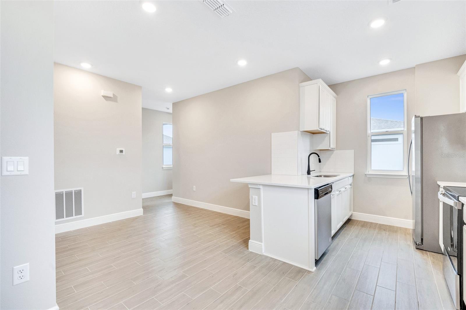 LAUREATE PARK - Residential