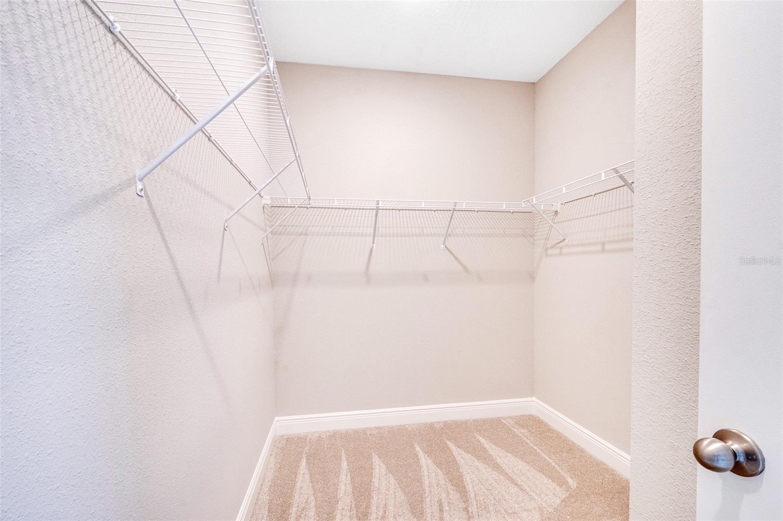 LAUREATE PARK - Residential