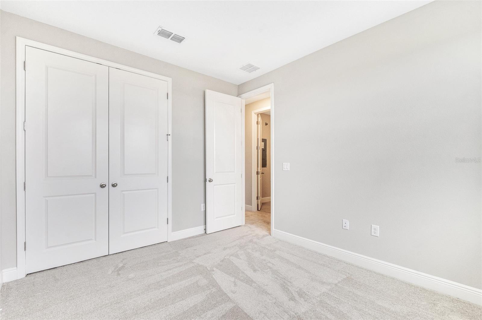 LAUREATE PARK - Residential