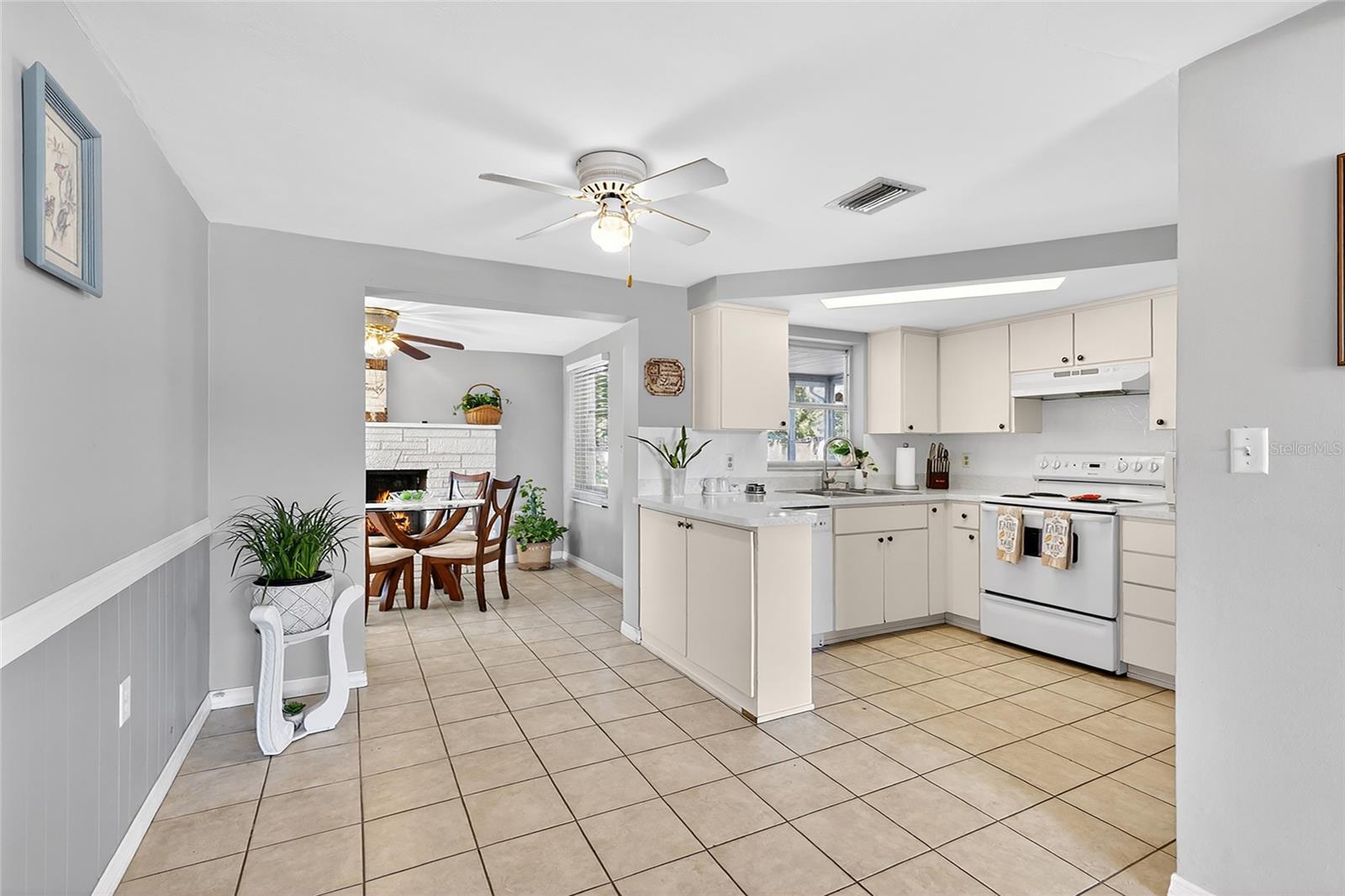 HOLIDAY LAKE ESTATES - Residential