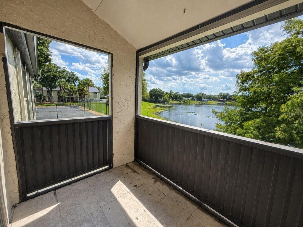 Photo of 914 Lake Destiny Road #F, Altamonte Springs, FL 32714 (MLS # O6436299)