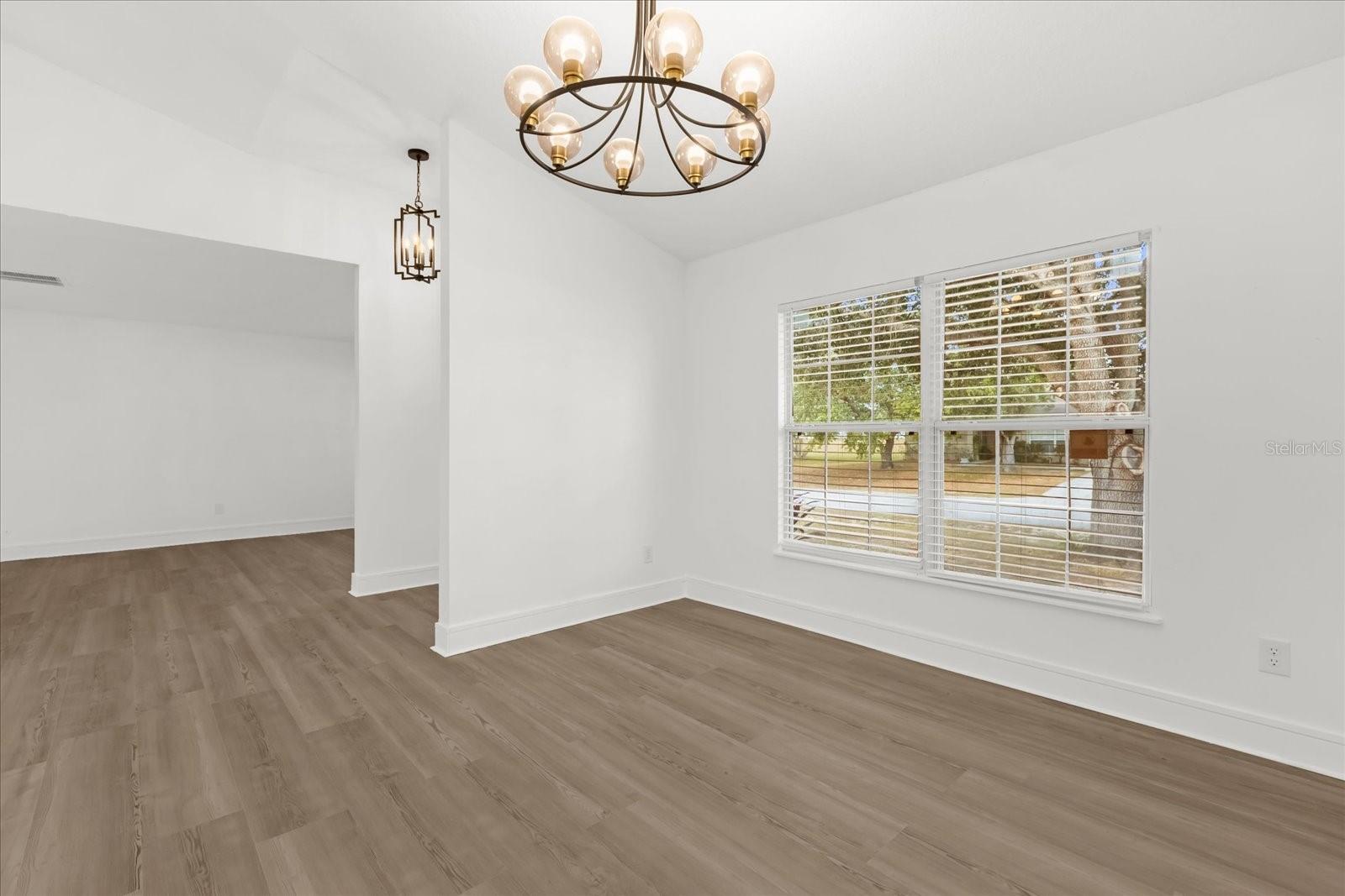 117 SANDERLING DRIVE