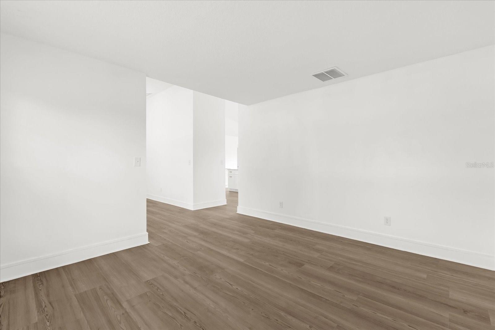 HATCHWOOD ESTATES - Residential