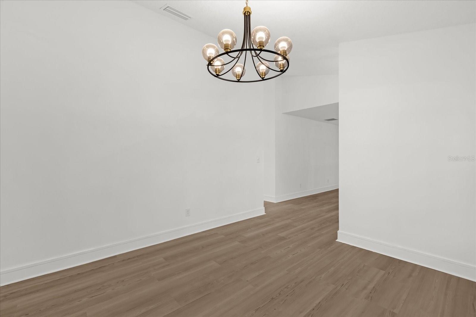 117 SANDERLING DRIVE