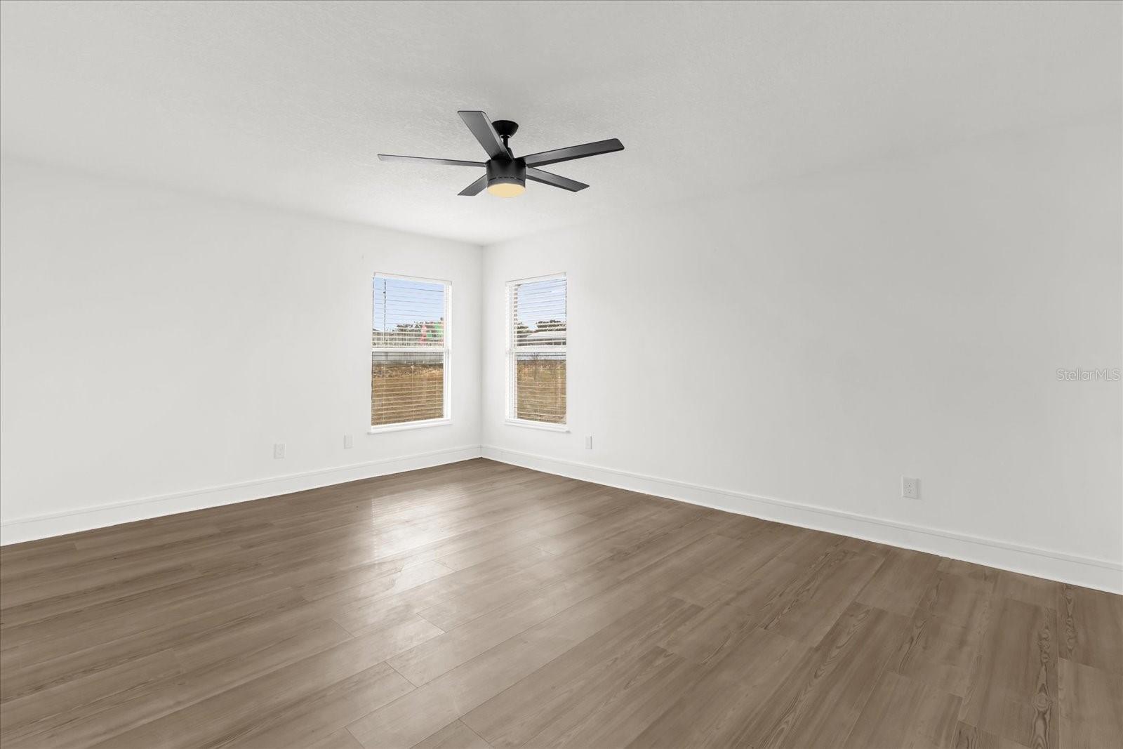 HATCHWOOD ESTATES - Residential