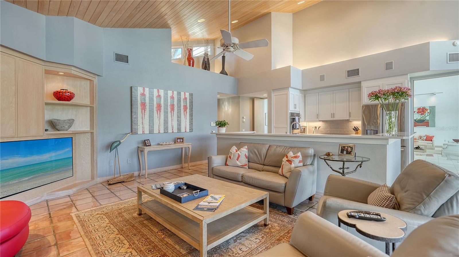 BAY ISLES - Residential