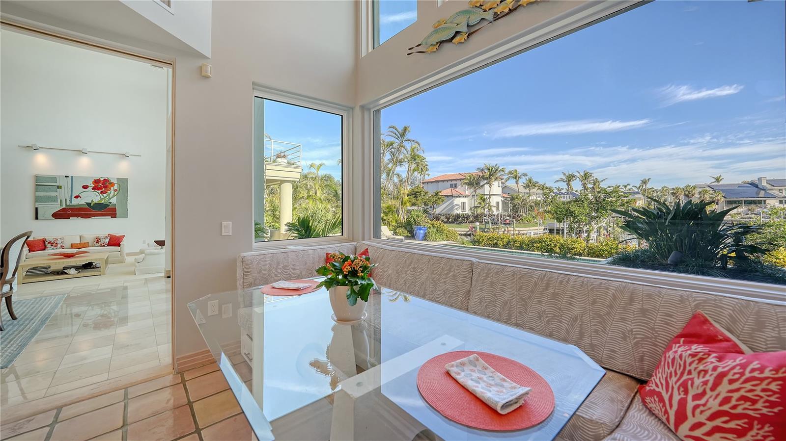 BAY ISLES - Residential