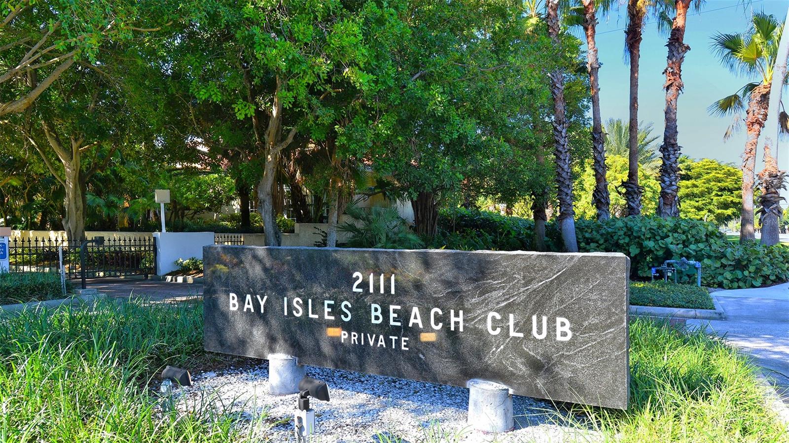 BAY ISLES - Residential
