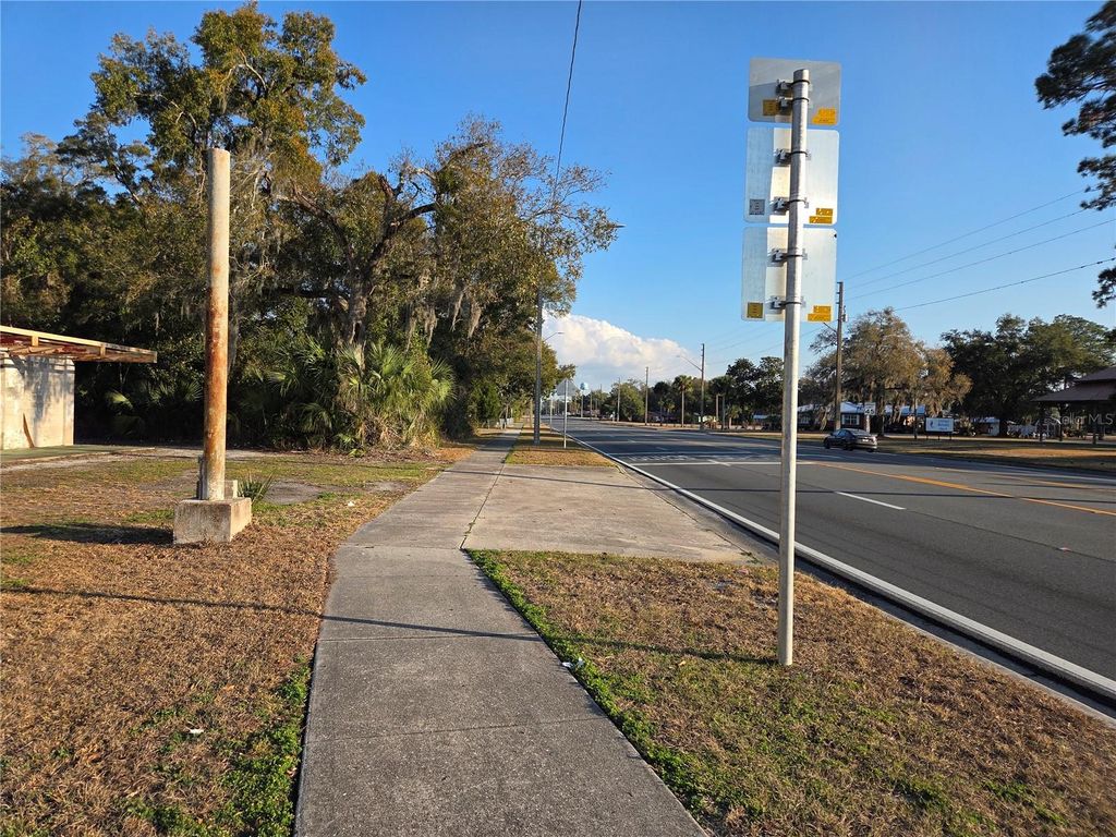 Photo of 715 N Young Boulevard, Chiefland, FL 32626 (MLS # OM718847)