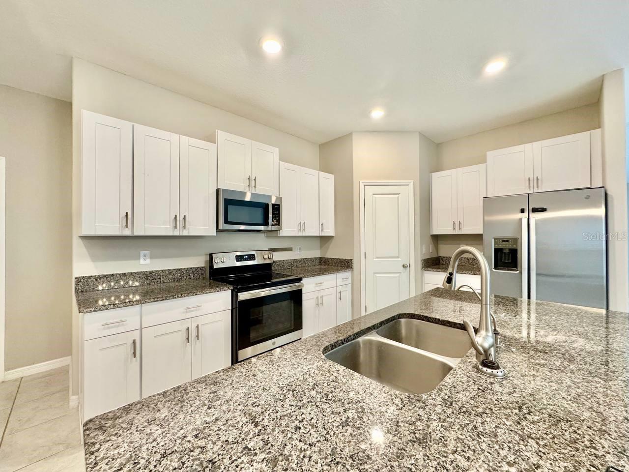 SPENCER CRK PH 2 - Residential Lease