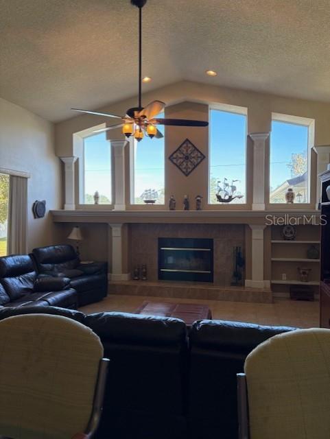 MELOUGA PRESERVE - Residential