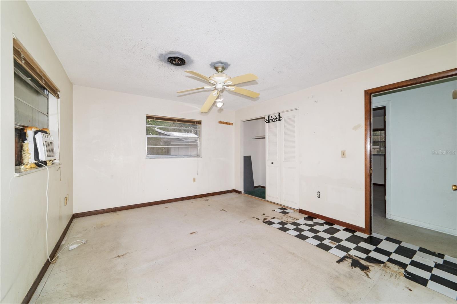 PINE HAVEN - Residential