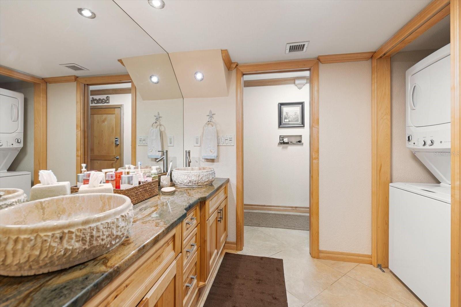 PELICANS COVE CONDO - Residential