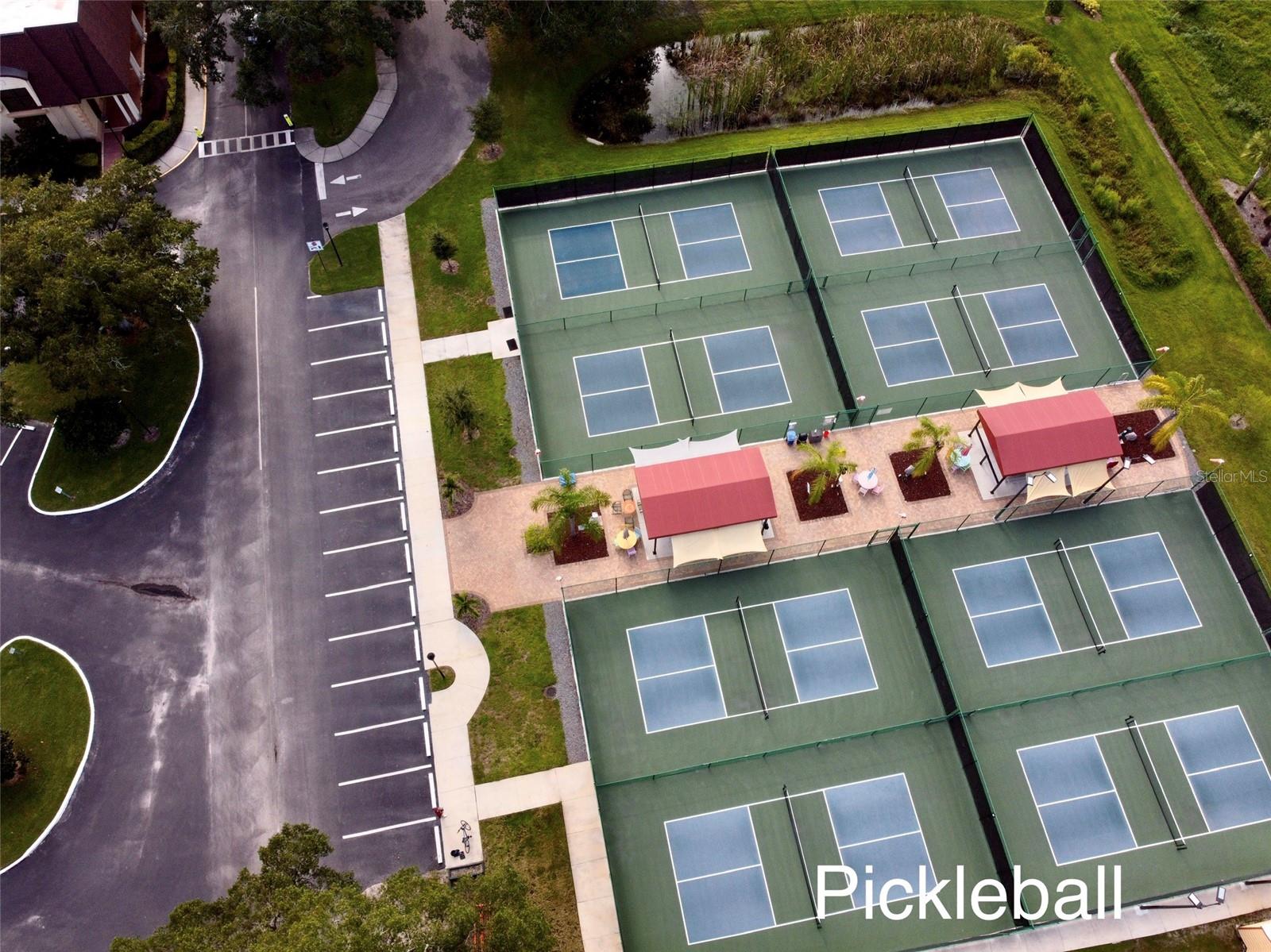 OAKLEY GREEN CONDO - Residential