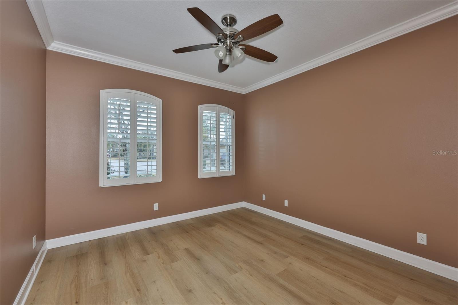 OAKLEY GREEN CONDO - Residential