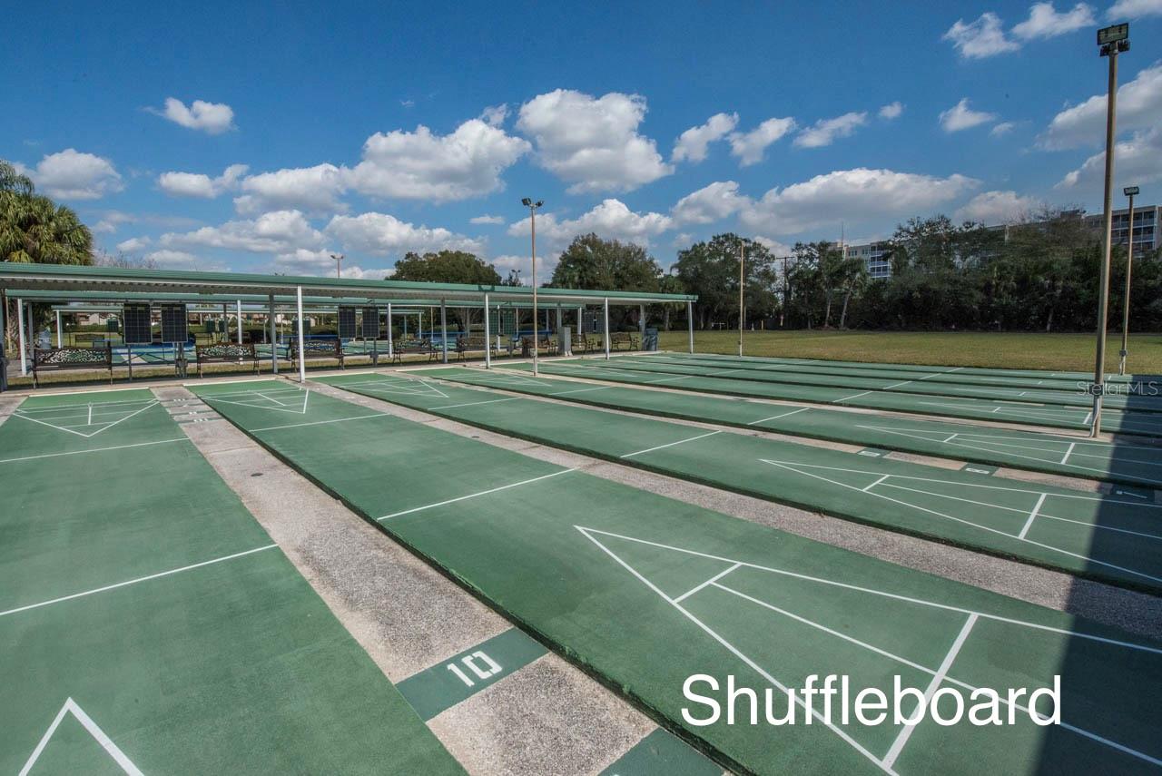 OAKLEY GREEN CONDO - Residential