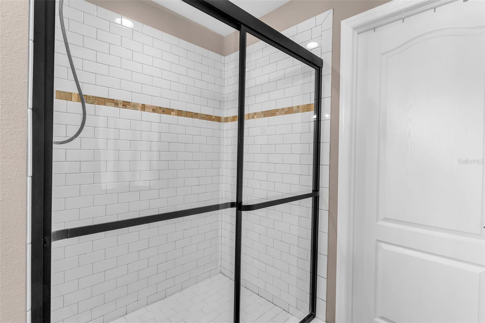 OLD TAMPA ESTATES - Residential